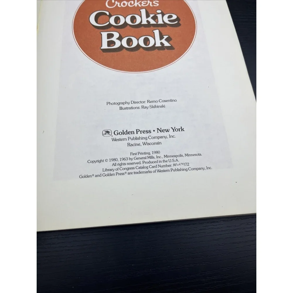 Betty Crockers Cookie Book Paperback Vintage Baking Recipes ACCEPTABLE